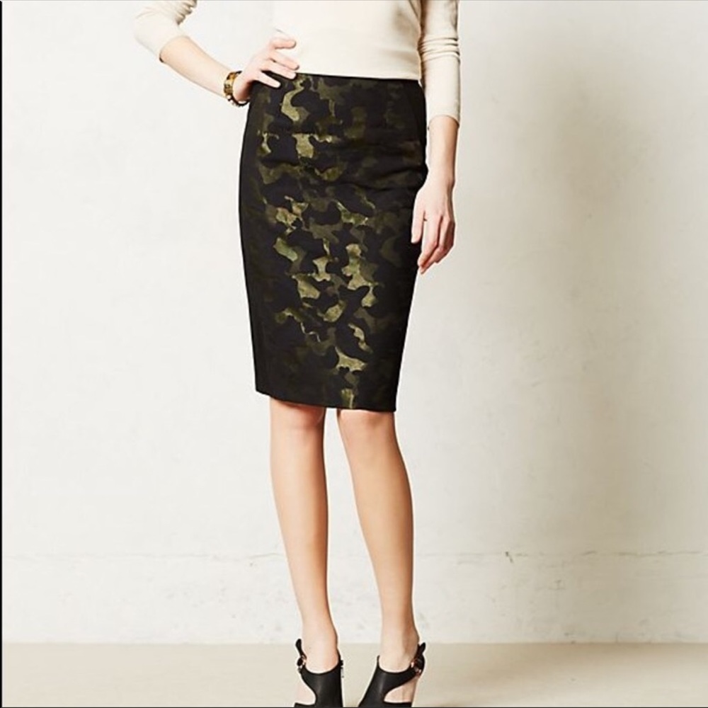 💥Final Price💥 Anthropologie Camo Skirt